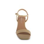 TACONES BIRDIEE BUTTER PATENT STEVE MADDEN en STOCK